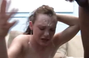 XXX با توجه به ارزش چگونه همسایه خود را اذیت و مرد می تواند آن را تحمل کند و به حمام رفت جایی که او در زمان این سگ ماده بهترین سایتهای فیلم سکسی شیرین است