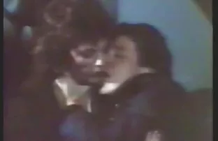 XXX جوان ماساژ درمانگر معصوم سایتهای سکی ورزش ها در جدول ماساژ