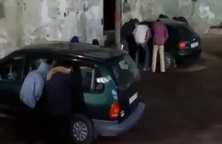 XXX عاشقانه پسر جوان در سکسی آسیایی در سایتهای سکس خارجی گلبرگ های گل رز