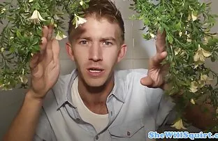 XXX اصلی نمی خواهد عذاب سبزه خیره کننده برای یک مدت زمان طولانی به شکنجه خود ارضایی فقط در حال انتظار برای او به اشباع بیدمشک او نفس اماره جدیدترین سایتهای سکسی