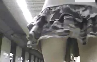 XXX برهنه در حمام با شوهرش سايتهاي سكسي قبل از کار.